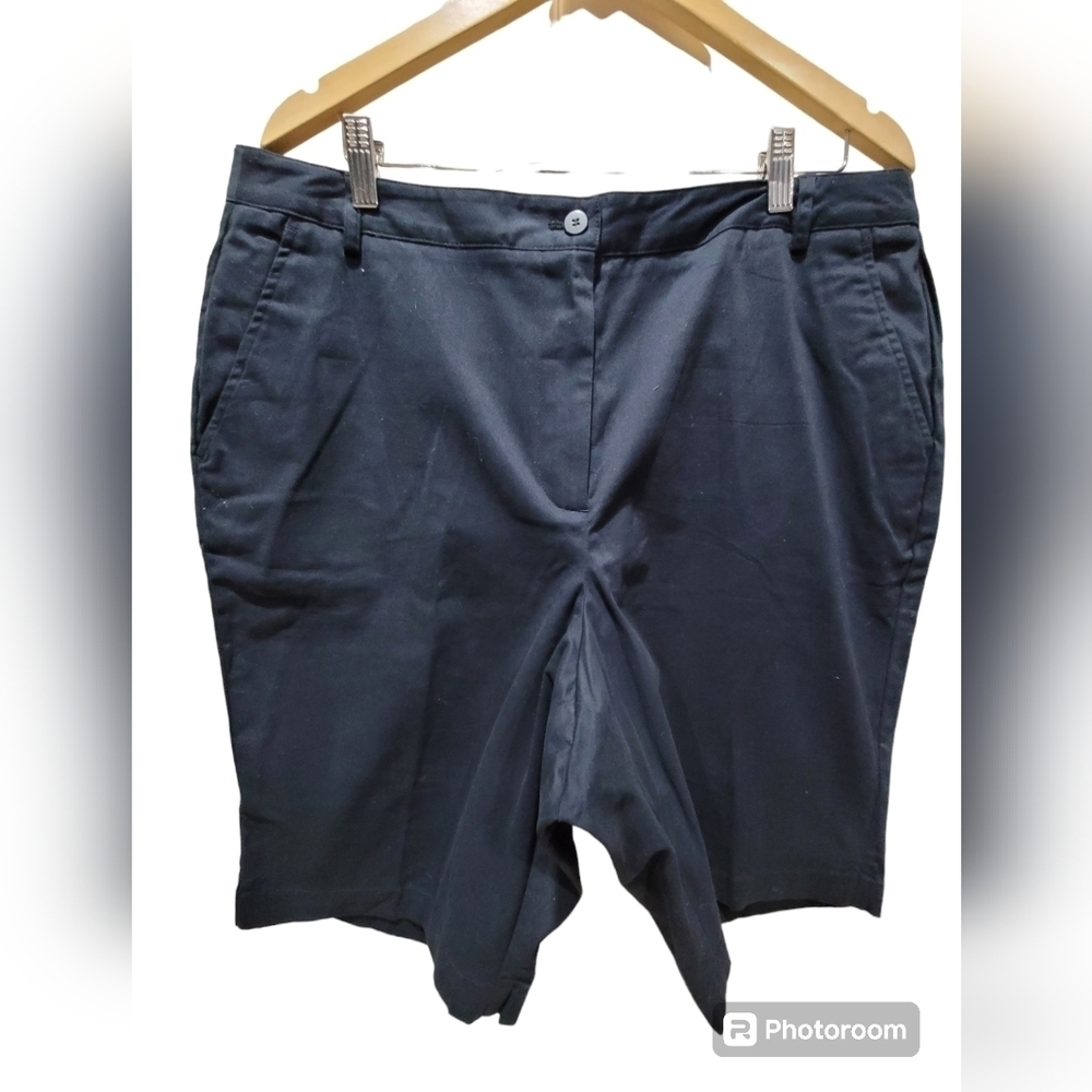 Appleseeds Size 18 Black Bermuda Shorts Cotton Spandex Blend Front Pockets